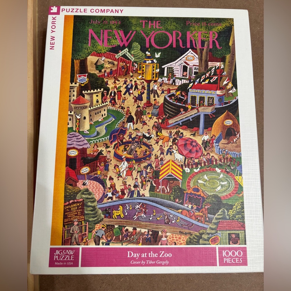 New York Puzzle Company Day at the Zoo Jigsaw Puzzle - 1000 Pieces